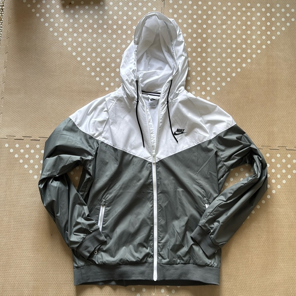 Nike Windbreaker Jacket